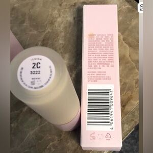 Kylie Cosmetics Power Plush Foundation